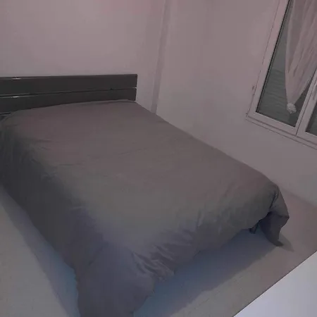 Lejlighed 2 Pieces Avec Balcon Drancy