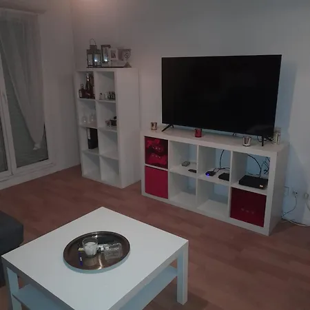 2 Pieces Avec Balcon * Drancy